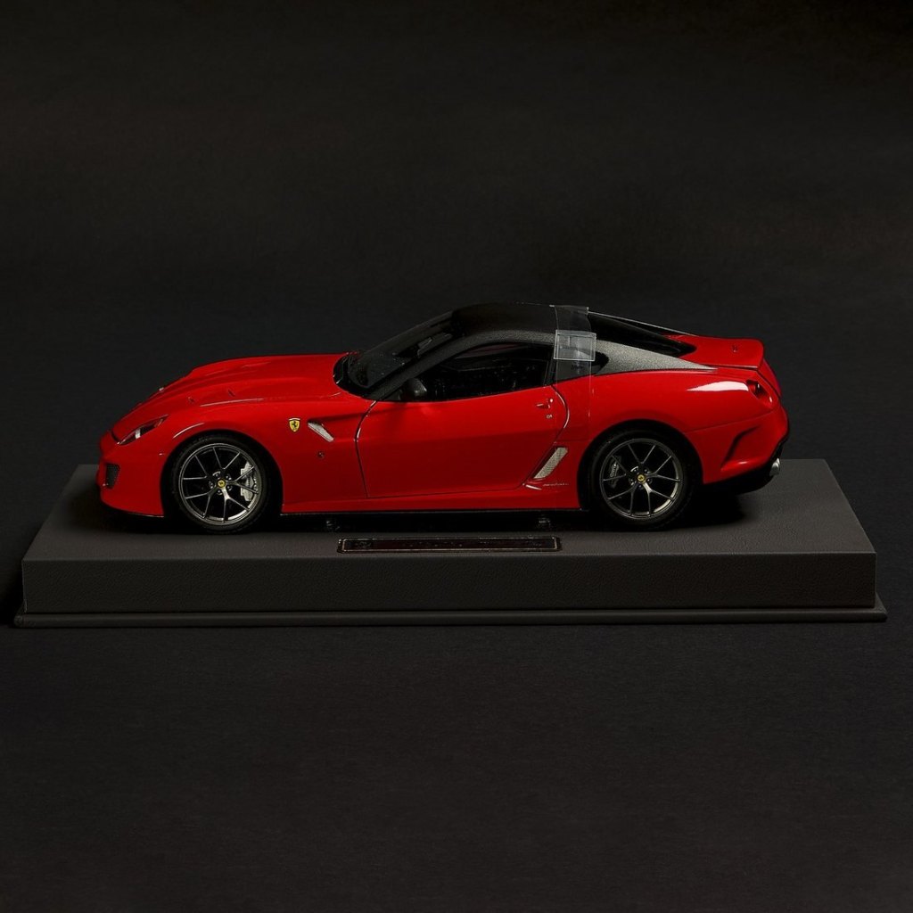 Ferrari 599 GTO Model, Launch Specification