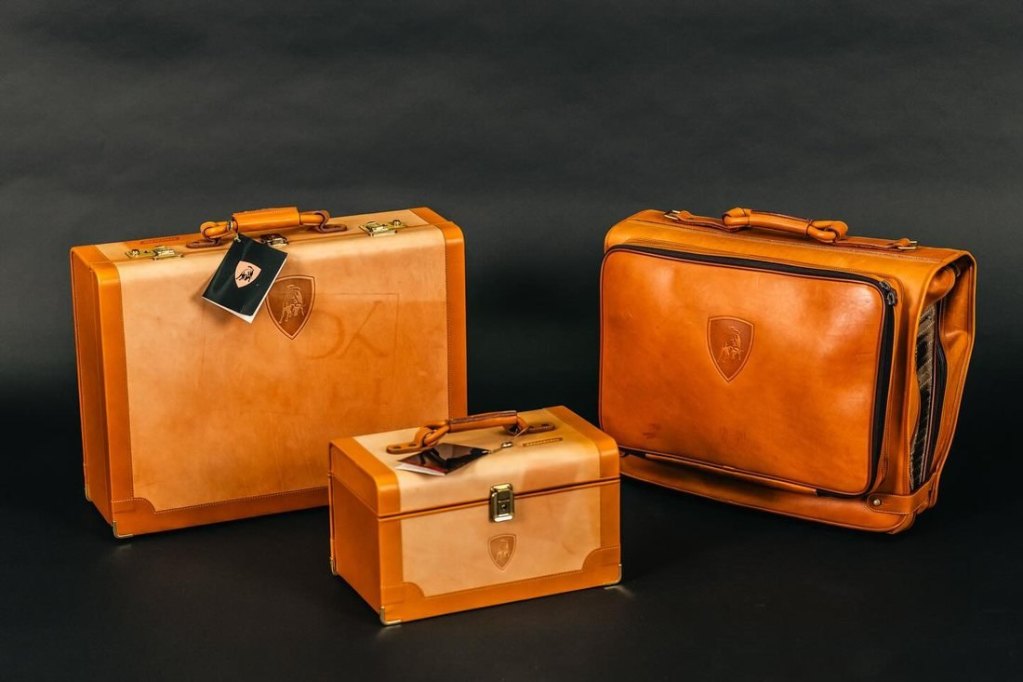 Lamborghini Diablo 3-Piece Luggage Set by Pelletteria Marpell, Tan